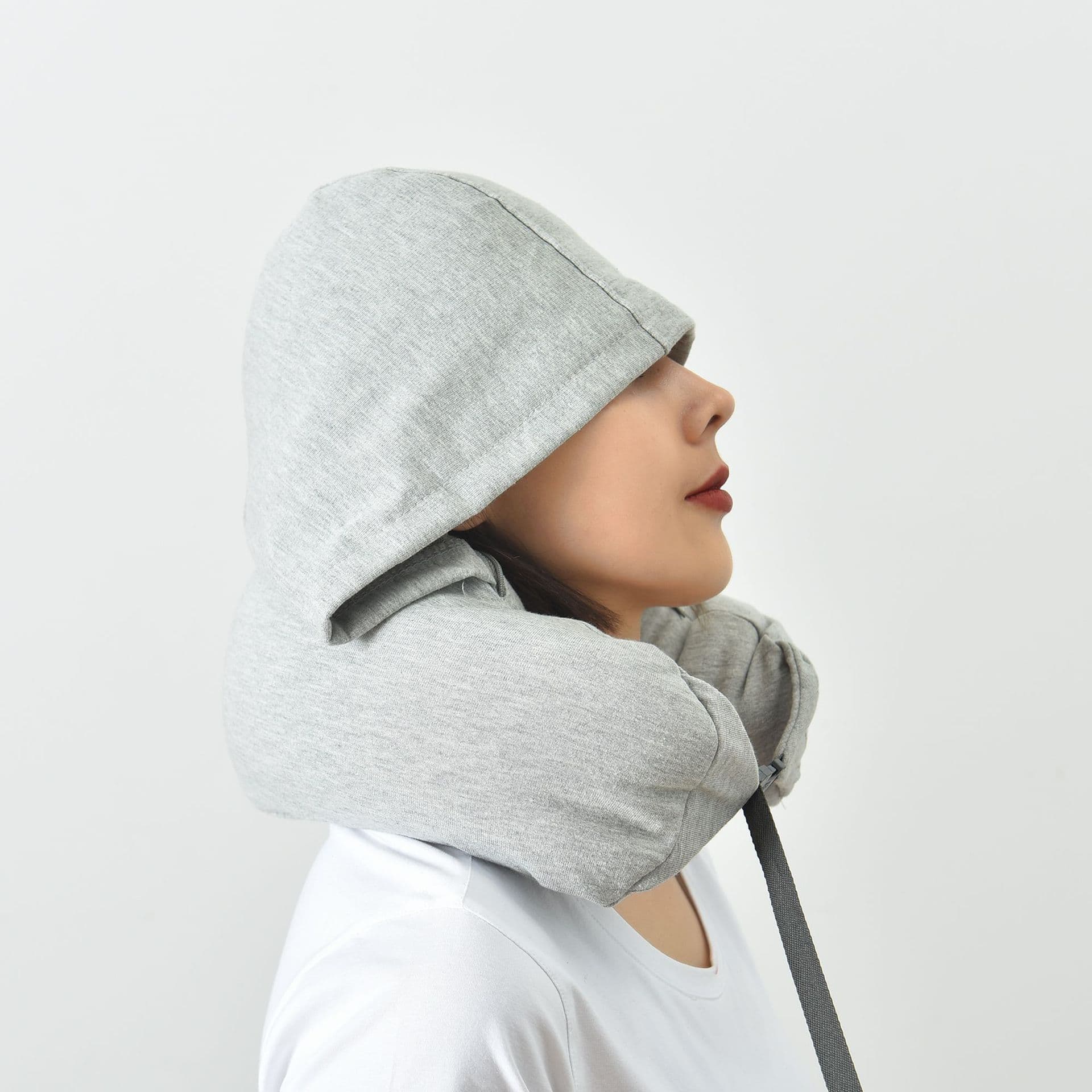 ネックピロー 首をしっかり支えるフード付きネックピロー