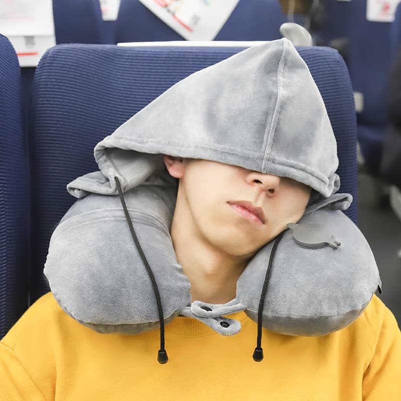 ネックピロー 快適睡眠フード付きネックピロー